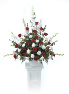 Classic Tribute Bouquet/Glads,Roses,Carns
