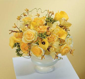 Yellow Urn Arrangement/Calla Lilly,Roses