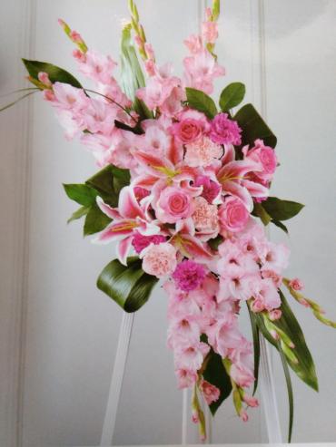 Pretty Pink Stand/Glads,Lillies,Carns,Roses
