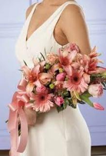 Cascade Bouquet/Tulip,Rose,Lilly,Gerb,Lisianthus,Astilbe