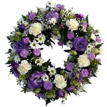 Flora Wreath/Lisianthus/Daisy/Carn,Daisy,Mum,Baby Breath