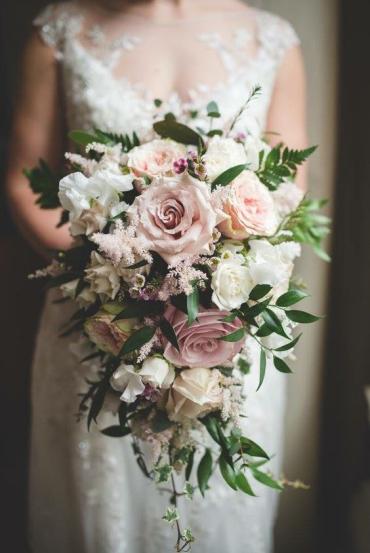 Beauty Awaits/Roses,Astilbe,Wax,Peony