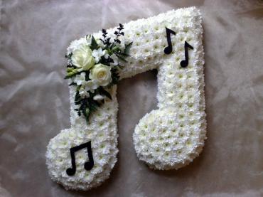 Music Note/Cushions,Roses