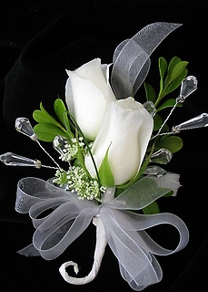Corsage/Roses,Queen Anne Lace/Color Optional