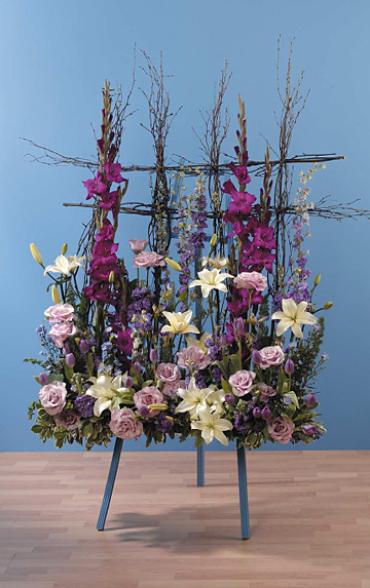 Window Box Standing Spray/Stock,Glads,Roses,Freesia,Monte