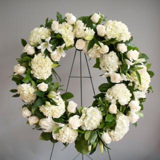 Funeral Wreath/Football,Roses,Lilly