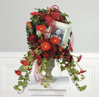 Ivy & Floral Wreath/Gerbs,Rose
